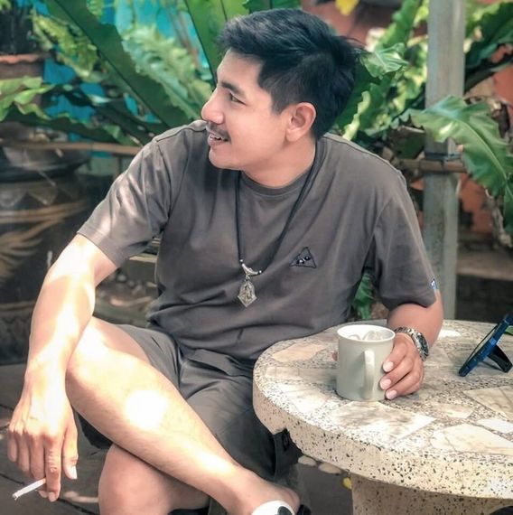 แชท นัดเดท  ที่อยู่ กรุงเทพมหานคร