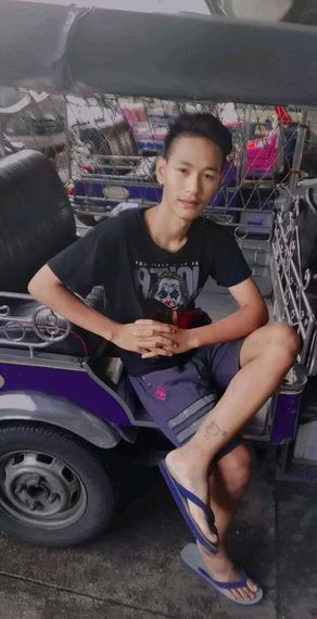 แชท หาเพื่อนคุย, โสด ที่อยู่ กรุงเทพมหานคร