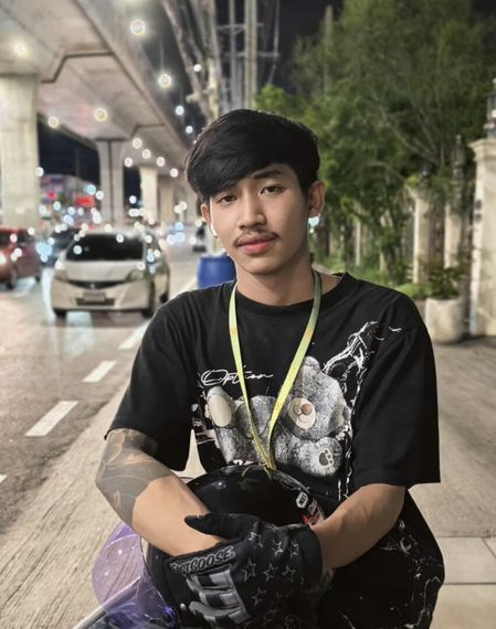 แชท หาแฟน, หากิ๊ก 