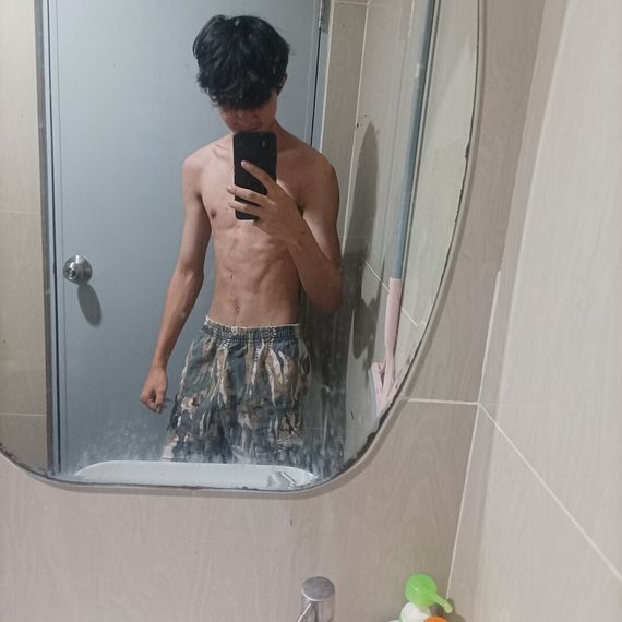 chat looking for friends  from Bangkok