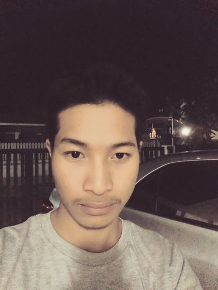 chat looking for friends  from Kanchanaburi