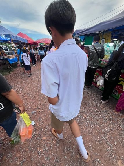 chat looking for friends