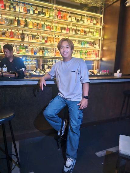 chat date  from Bangkok
