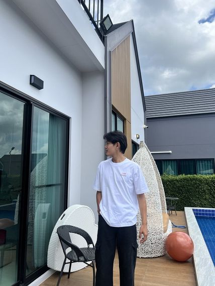 แชท หาเพื่อนคุย, โสด 