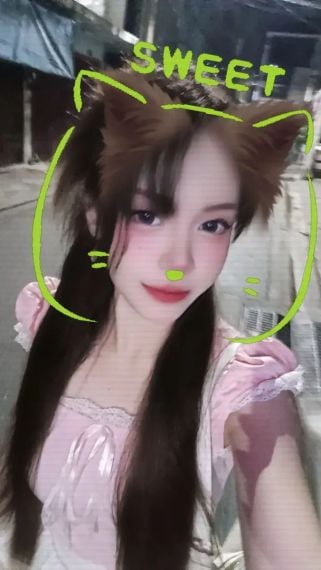 แชท หากิ๊ก, โสด ที่อยู่ กรุงเทพมหานคร