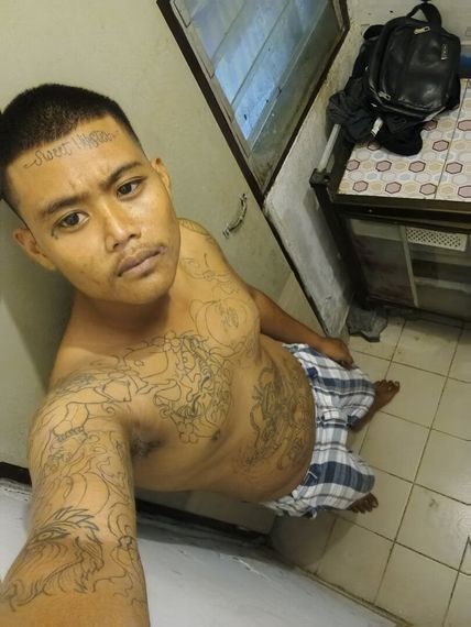 chat looking for friends