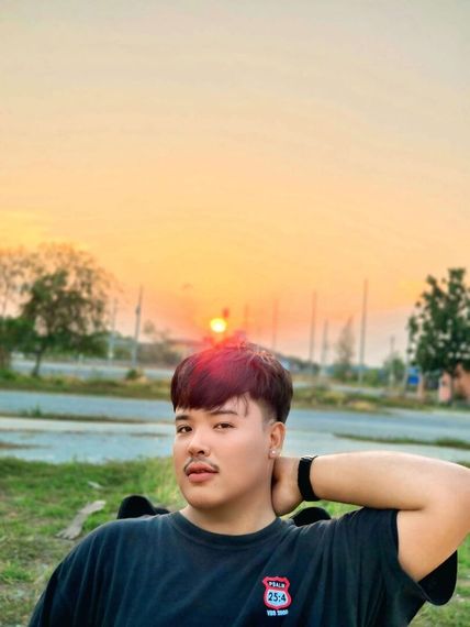 แชท หาเพื่อนคุย, โสด  ที่อยู่  ชลบุรี