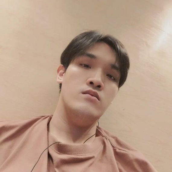 แชท หาเพื่อนคุย, โสด 