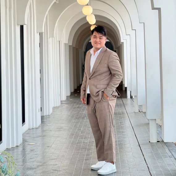 แชท นัดเดท  ที่อยู่ กรุงเทพมหานคร