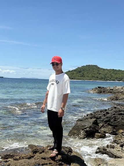 chat looking for friends  from Samut Prakarn