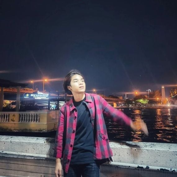 แชท หาเพื่อนคุย  ที่อยู่ กรุงเทพมหานคร