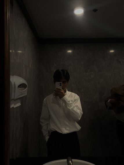chat chat, single  from Phuket