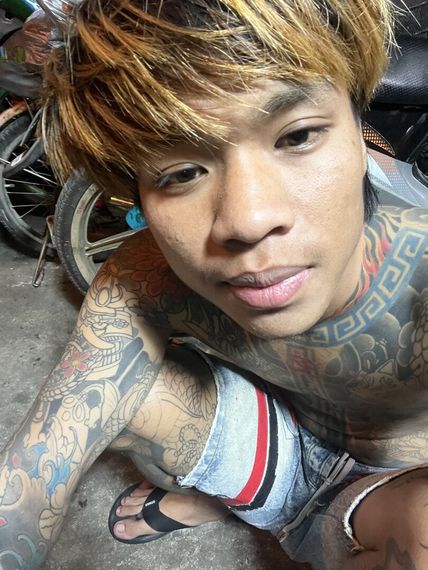 chat looking for friends  from Nakhon Pathom