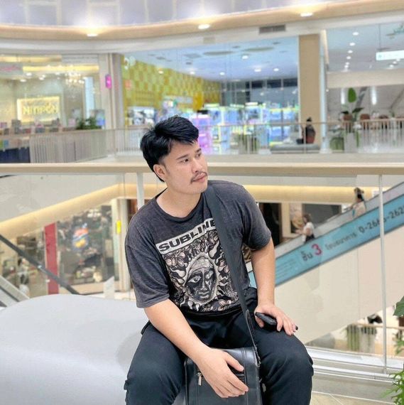 แชท หาเพื่อนคุย, โสด 