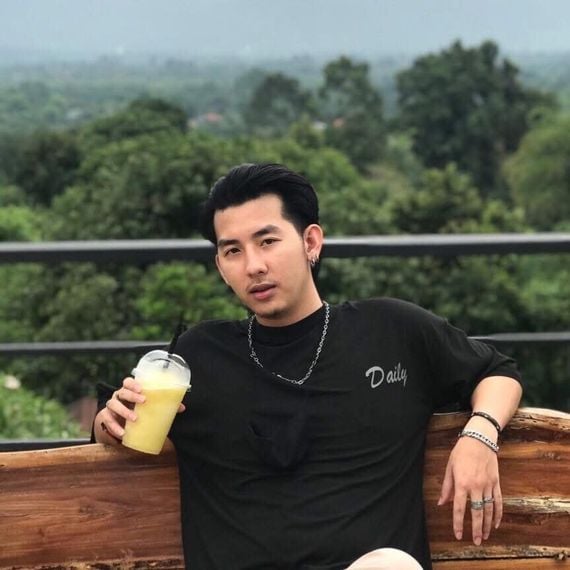 แชท หาแฟน, หาเพื่อนคุย ที่อยู่ กรุงเทพมหานคร