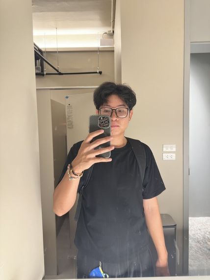 chat looking for friends  from Pathum Thani