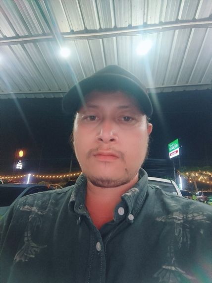 chat chat, single  from Bangkok
