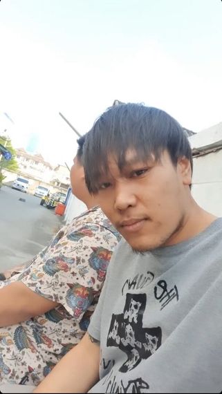 chat looking for friends  from Bangkok