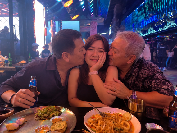 แชท หาเพื่อนคุย ที่อยู่ กรุงเทพมหานคร