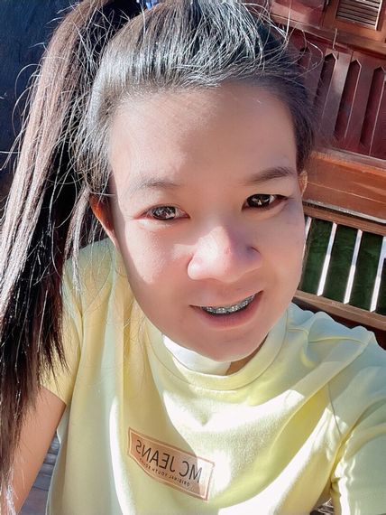 chat looking for friends  from Chon Buri