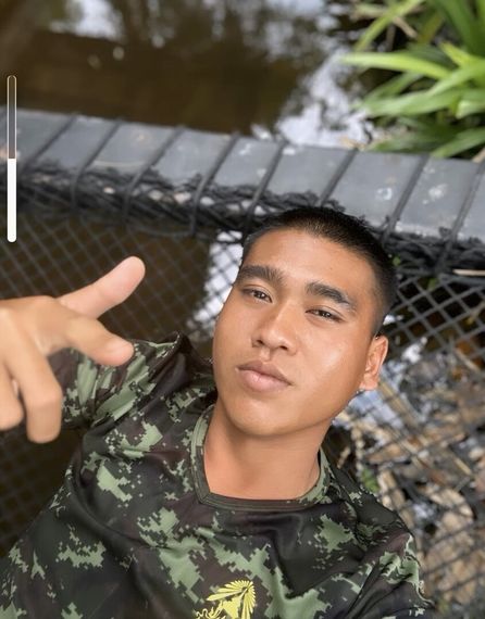 chat looking for friends 