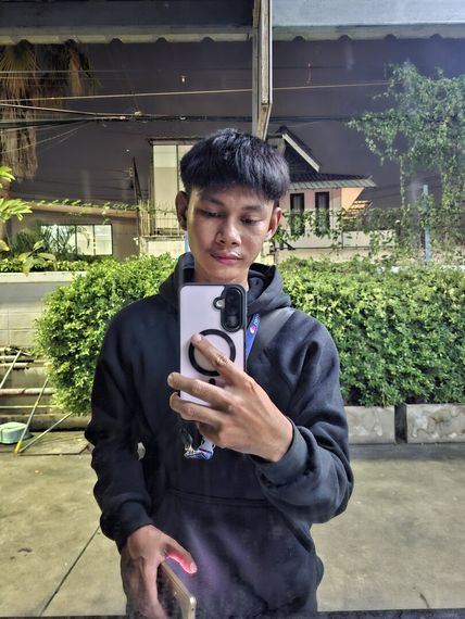 chat looking for friends from Bangkok