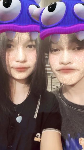 แชท หากิ๊ก  ที่อยู่ กรุงเทพมหานคร