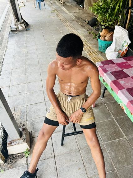 แชท แชทเปิดกล้อง  ที่อยู่  สุราษฎร์ธานี