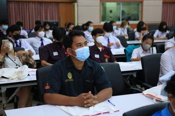 แชท หาเพื่อนคุย 