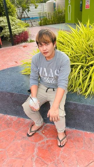 แชท หาเพื่อนคุย, โสด 