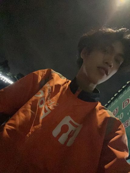 แชท หากิ๊ก, โสด ที่อยู่ กรุงเทพมหานคร