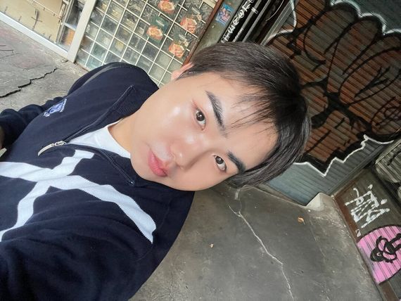 chat chat, single from Nonthaburi