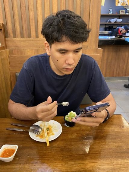 แชท แชทเปิดกล้อง, แชทสมมุติ 