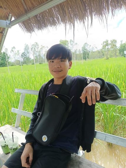 chat looking for friends