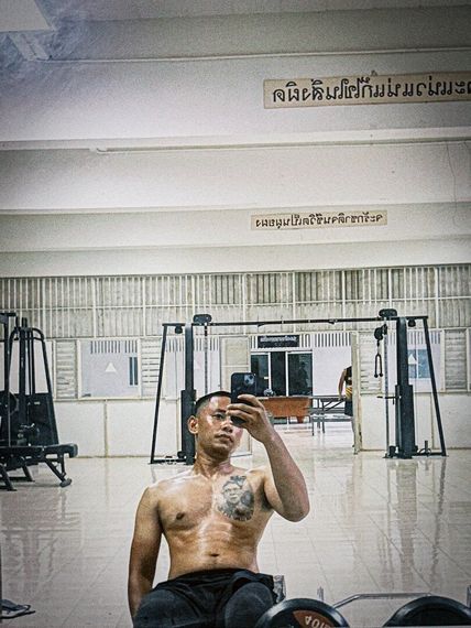 chat date  from Lop Buri