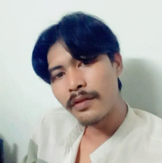 แชท หากิ๊ก, โสด ที่อยู่ กรุงเทพมหานคร