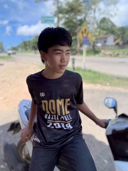 แชท หาเพื่อนคุย, หากิ๊ก