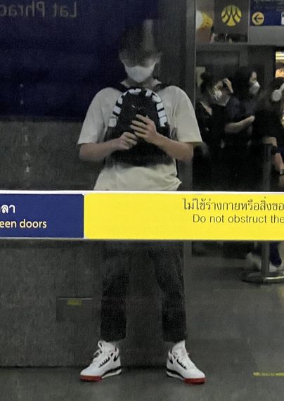 chat looking for friends
