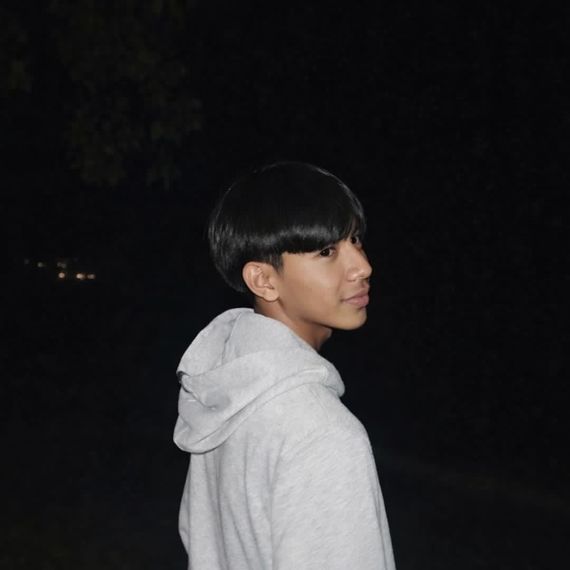 chat chat, single  from Phuket