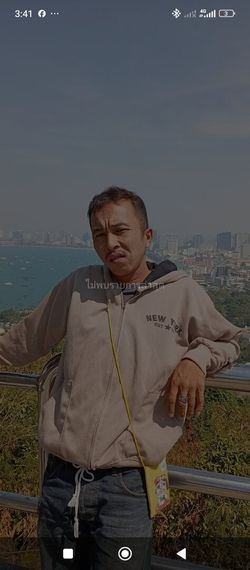 แชท หาเพื่อนคุย ที่อยู่ กรุงเทพมหานคร