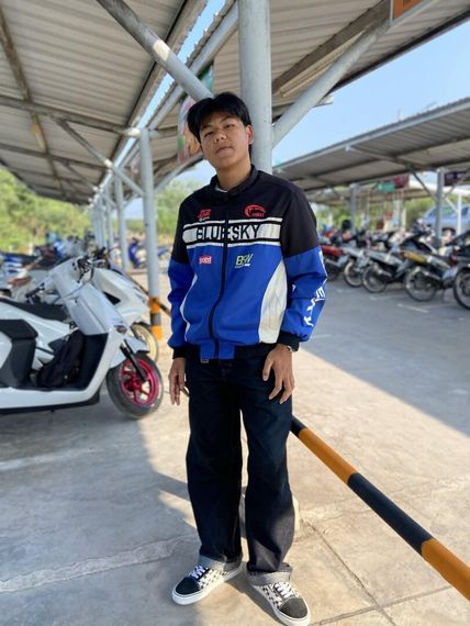 chat find love, chat from Suphan Buri
