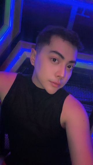 chat chat, date  from Phuket