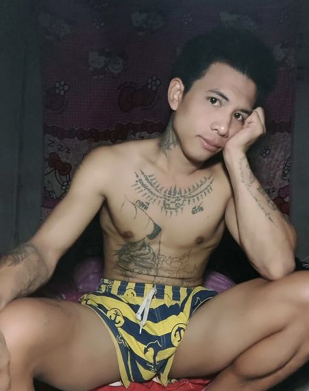 แชท หาเพื่อนคุย, หากิ๊ก 