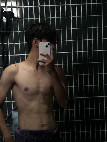 chat looking for friends from Pathum Thani