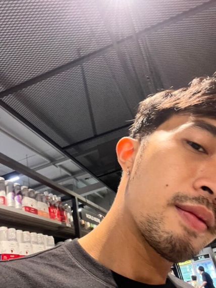 แชท หาเพื่อนคุย ที่อยู่ กรุงเทพมหานคร