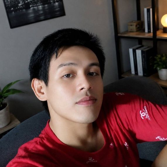 chat date  from Bangkok