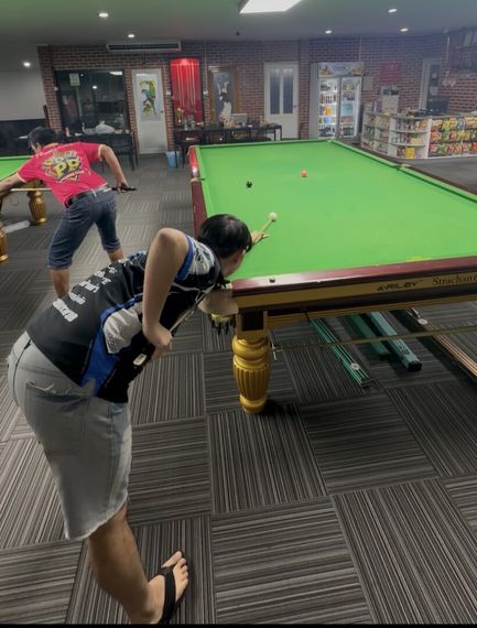 chat looking for friends