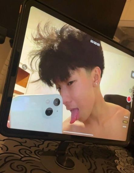 chat looking for friends
