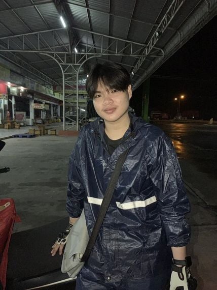 chat looking for friends