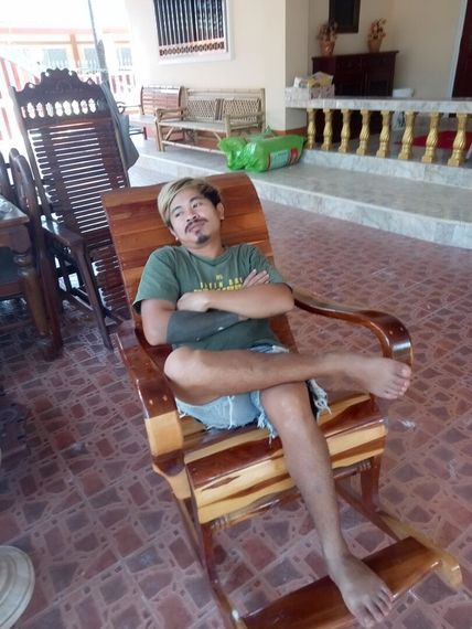 chat looking for friends  from Prachin Buri
